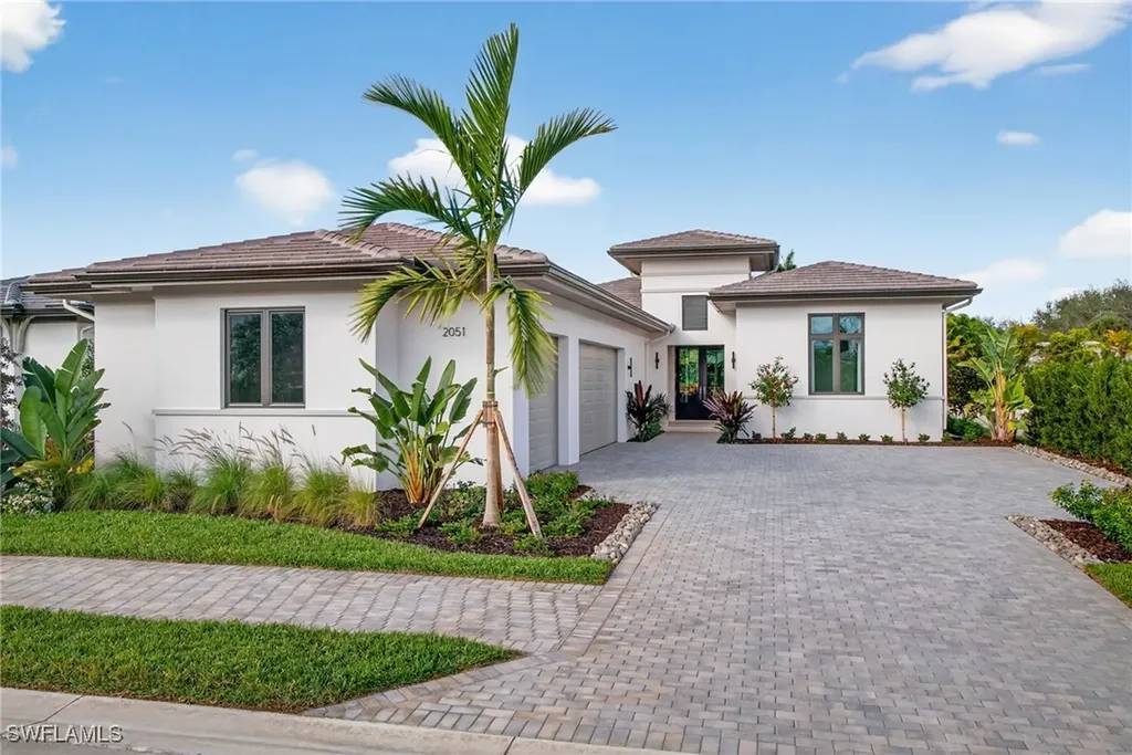 2051 Cambridge Park Drive Naples FL 34109