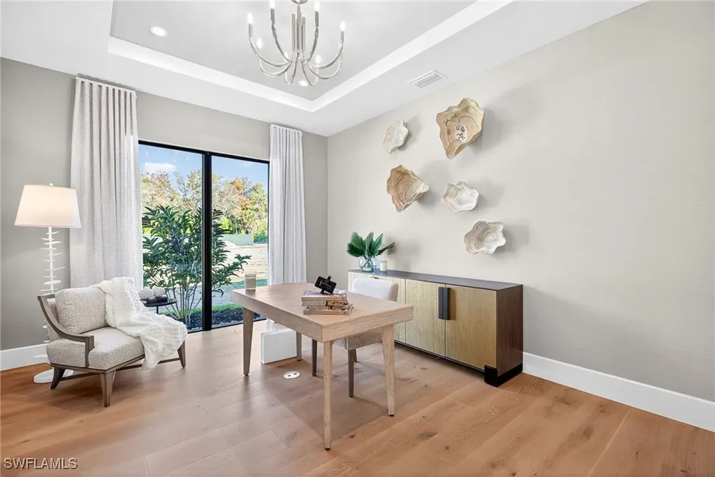 2051 Cambridge Park Drive Naples FL 34109