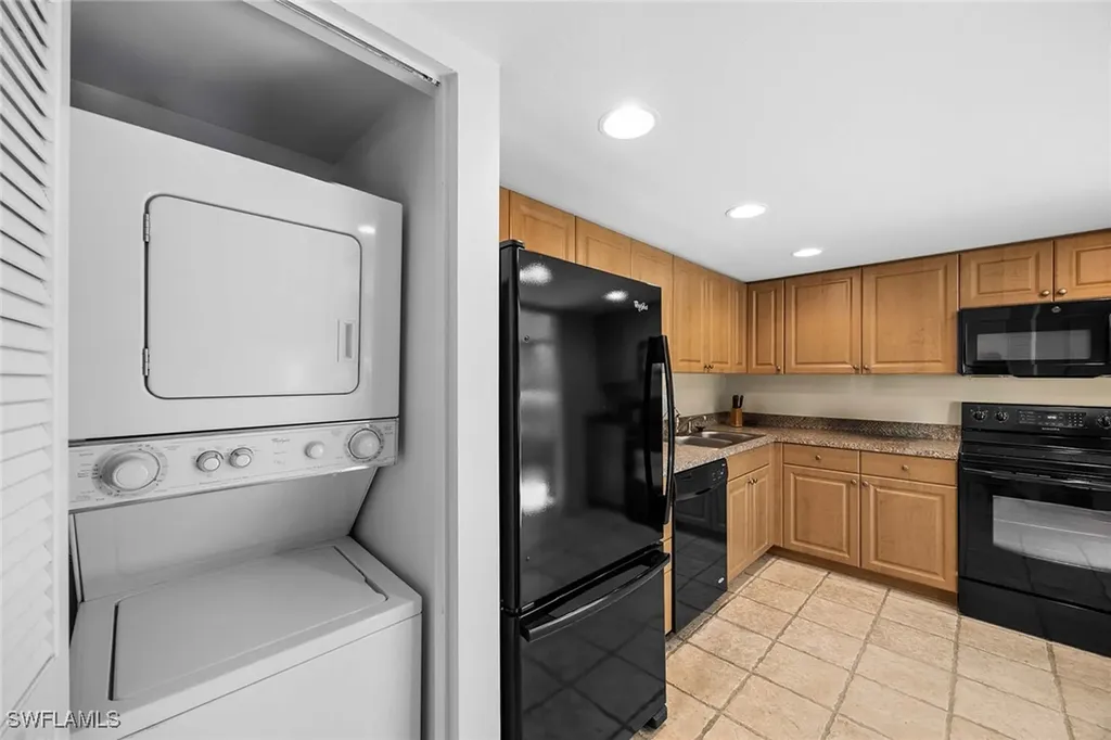1830 Bald Eagle Drive Naples FL 34105
