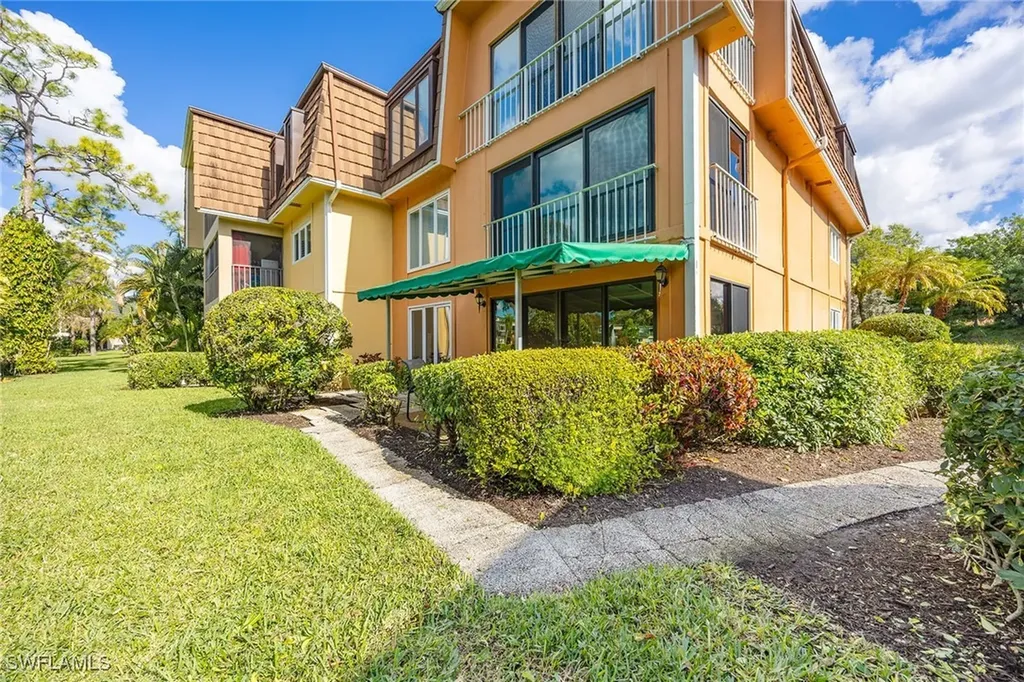 1830 Bald Eagle Drive Naples FL 34105