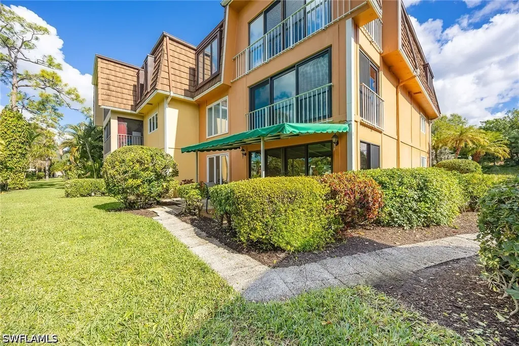 1830 Bald Eagle Drive Naples FL 34105