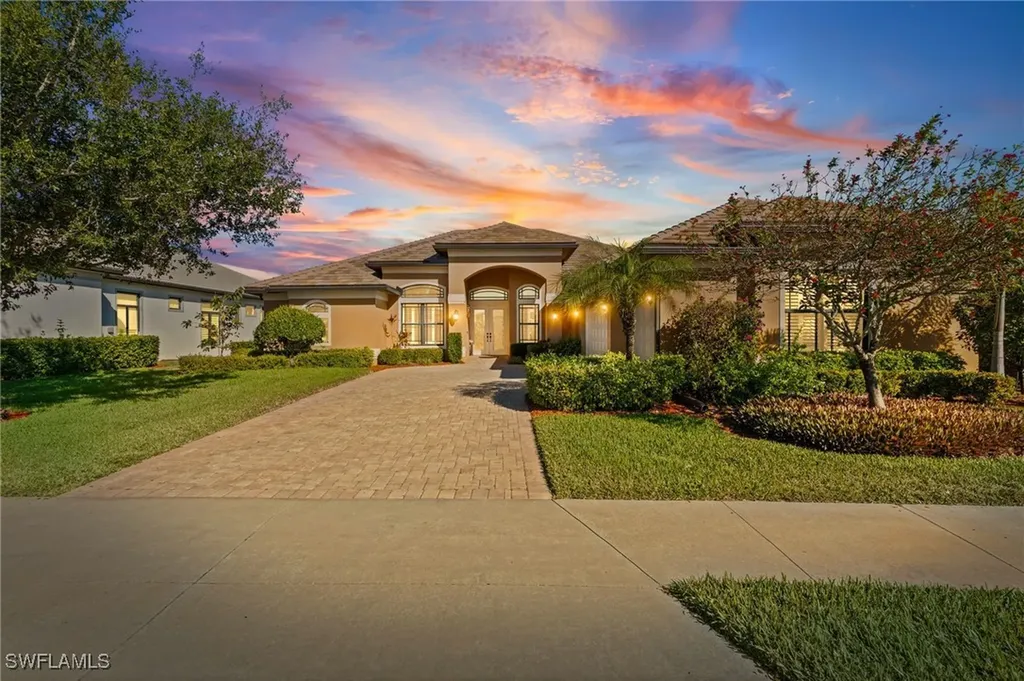 3380 Chestnut Grove Drive Alva FL 33920