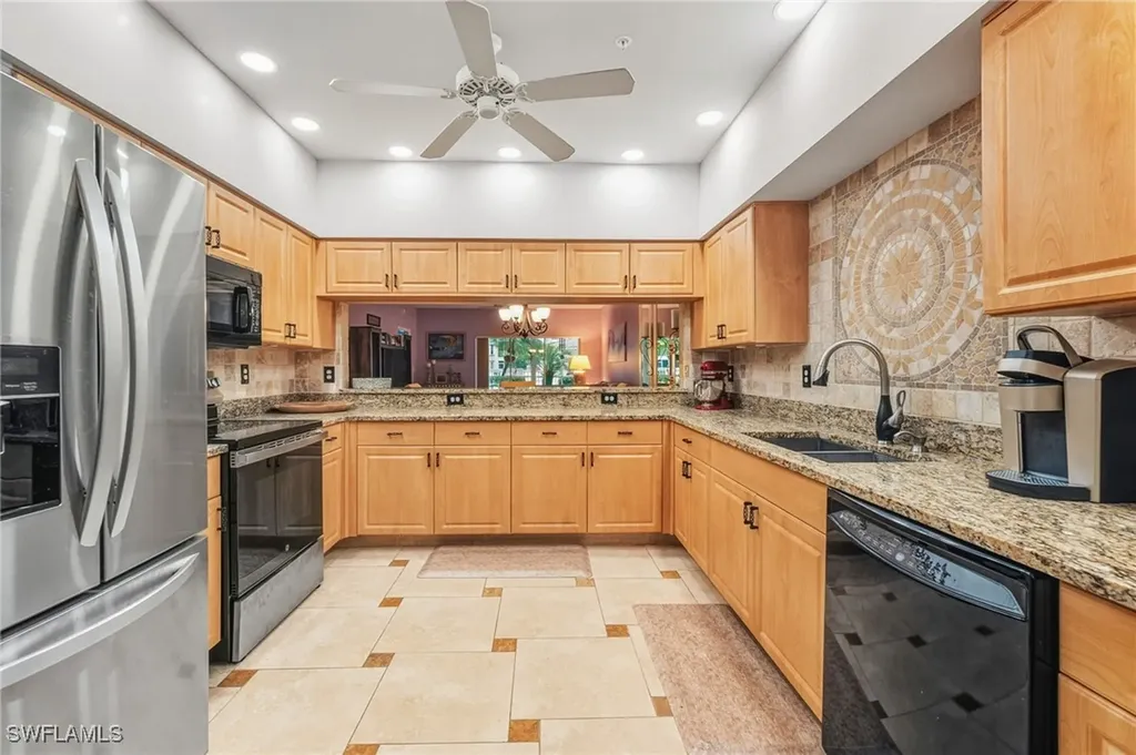 6010 Chardonnay Lane Naples FL 34119