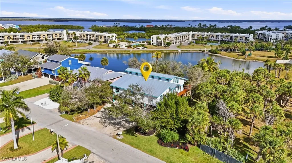 21697/699 Indian Bayou Drive Fort Myers Beach FL 33931