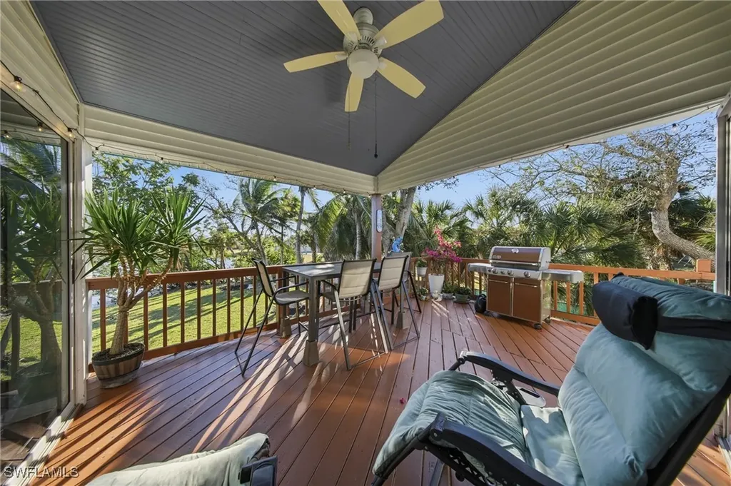 21697/699 Indian Bayou Drive Fort Myers Beach FL 33931