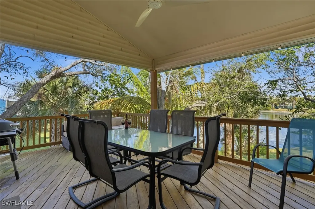 21697/699 Indian Bayou Drive Fort Myers Beach FL 33931