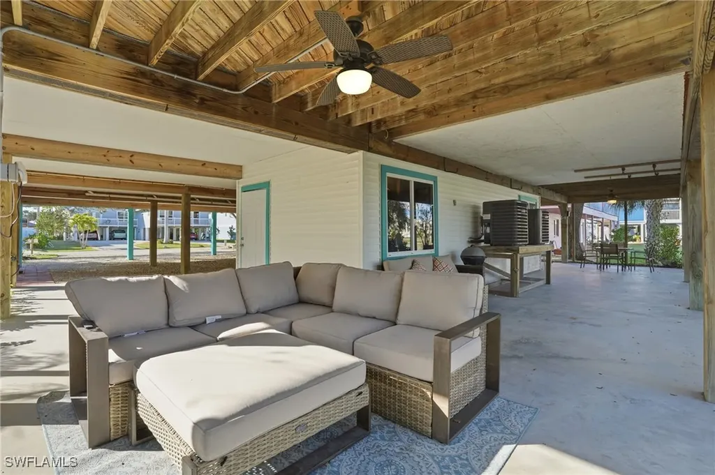 21697/699 Indian Bayou Drive Fort Myers Beach FL 33931