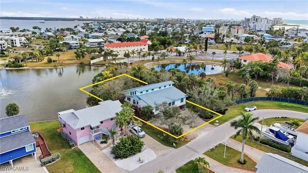 21697/699 Indian Bayou Drive Fort Myers Beach FL 33931