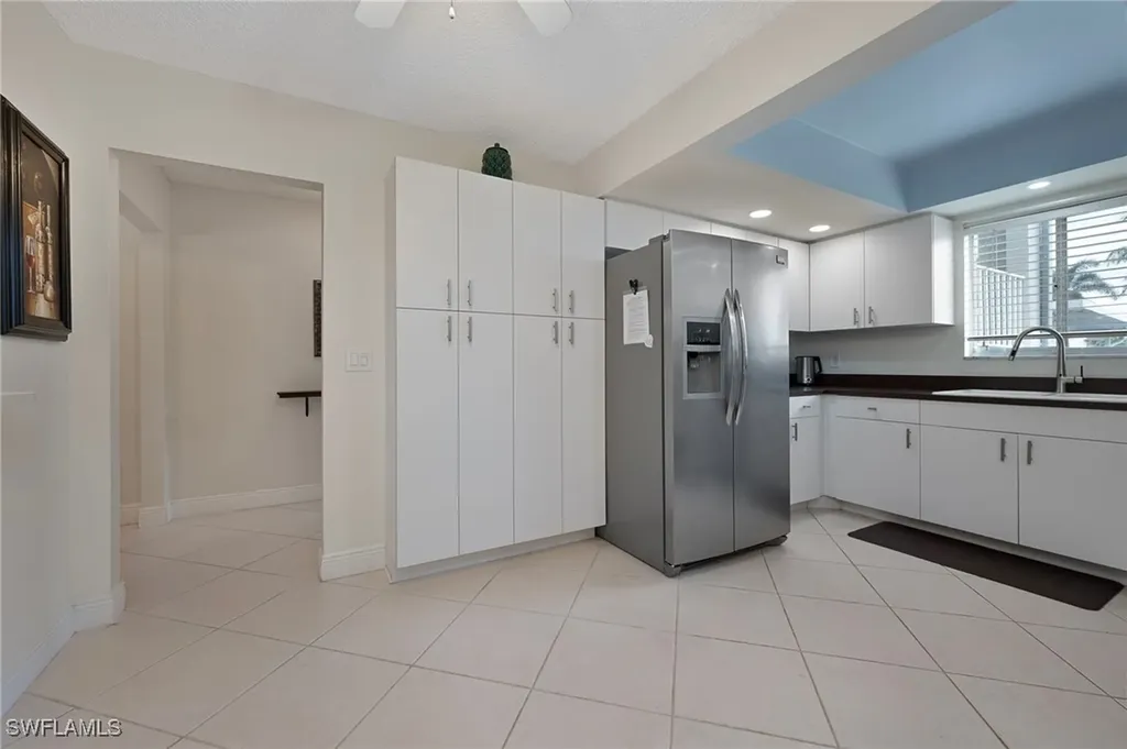 215 Cypress Way E Naples FL 34110