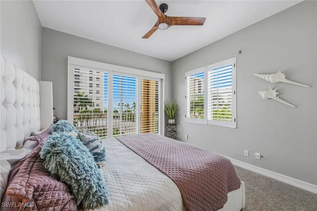 9566 Gulf Shore Drive Naples FL 34108