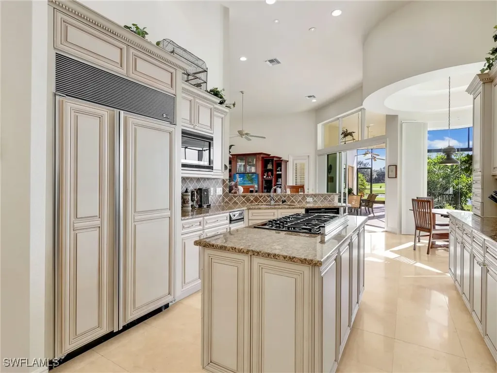 2984 Saint Barnabas Court Naples FL 34105