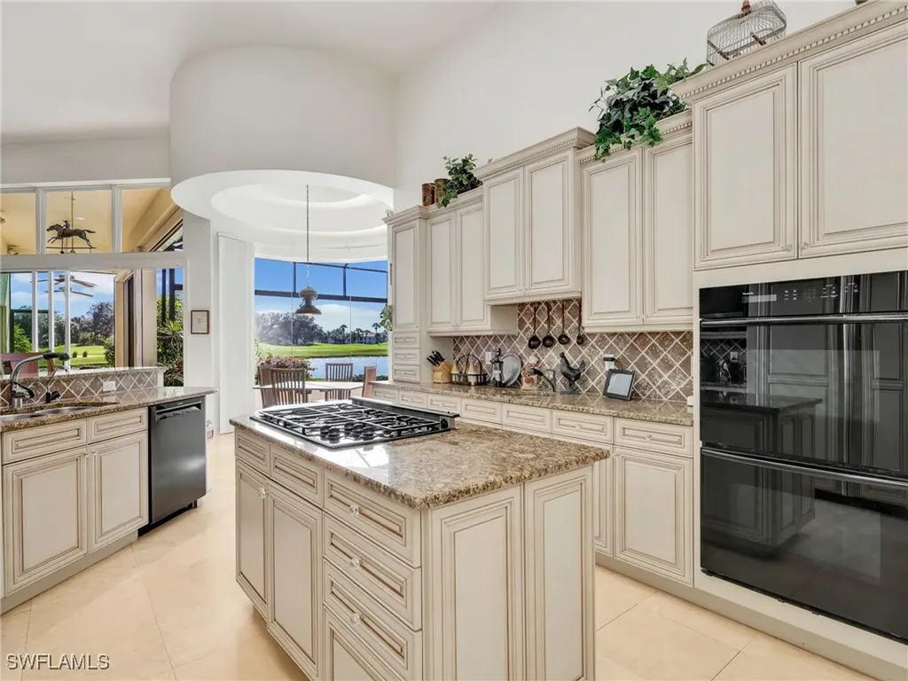 2984 Saint Barnabas Court Naples FL 34105