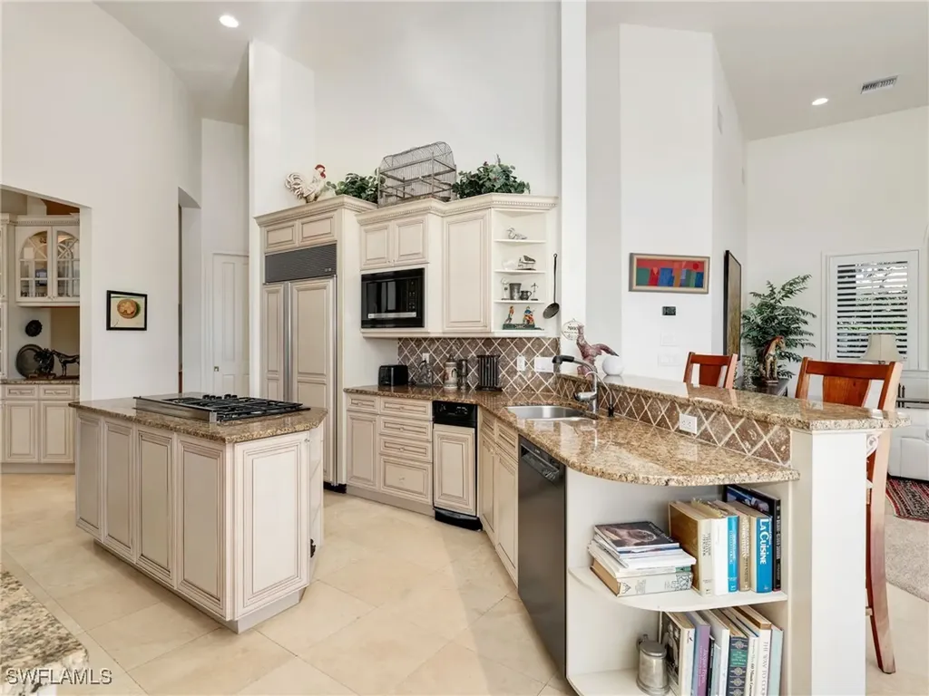 2984 Saint Barnabas Court Naples FL 34105