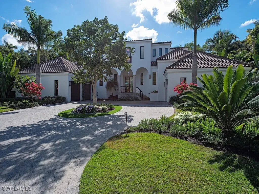 Naples FL, 2375 Lantern Lane