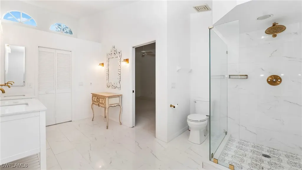 252 Via Perignon Naples FL 34119