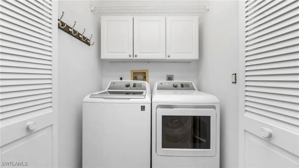 252 Via Perignon Naples FL 34119