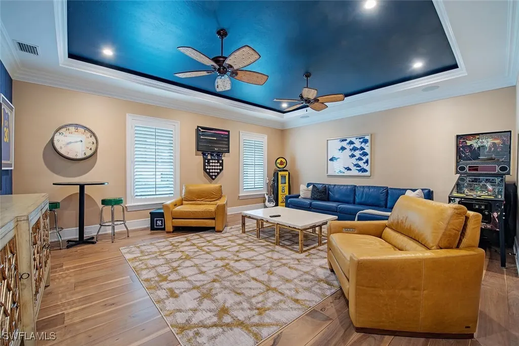 140 3rd Avenue S Naples FL 34102
