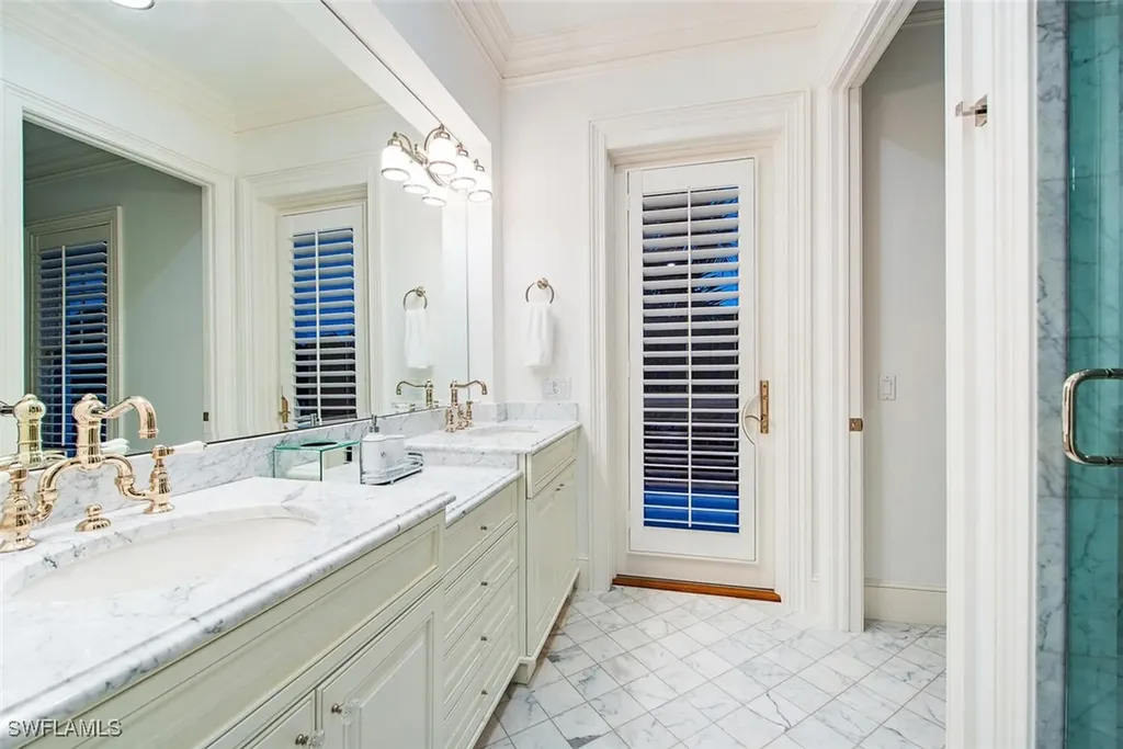 140 3rd Avenue S Naples FL 34102