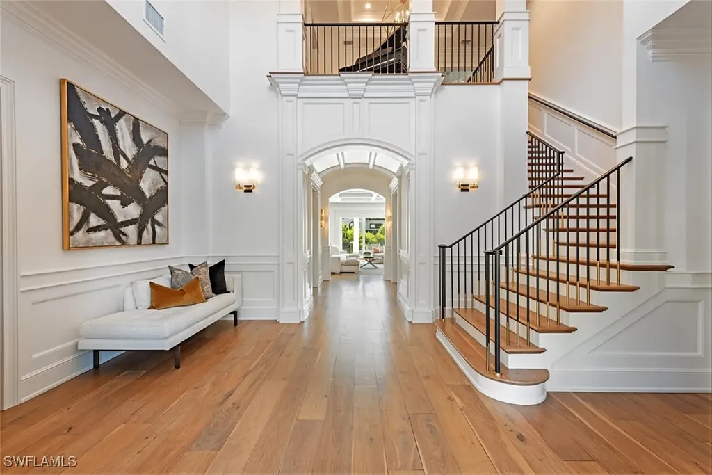 140 3rd Avenue S Naples FL 34102