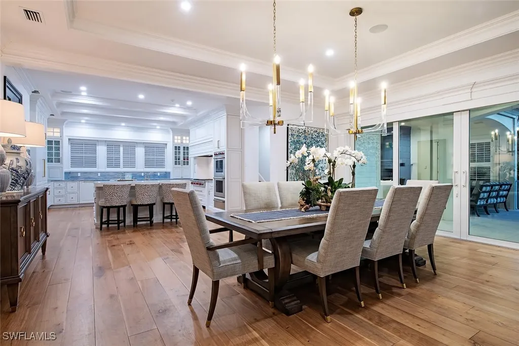 140 3rd Avenue S Naples FL 34102
