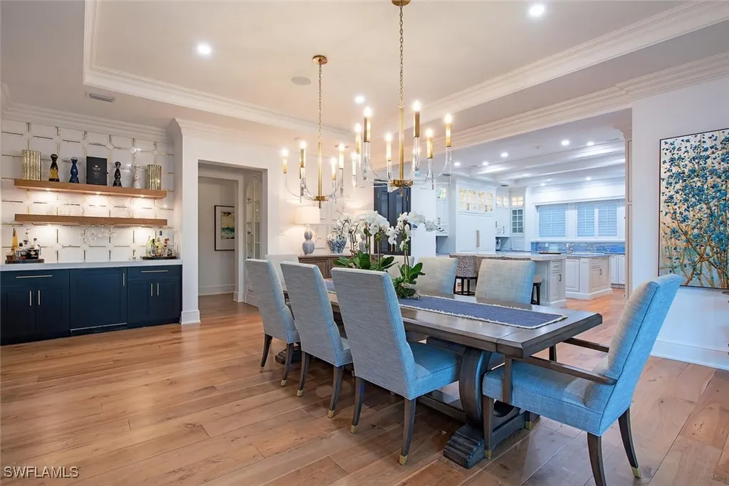 140 3rd Avenue S Naples FL 34102