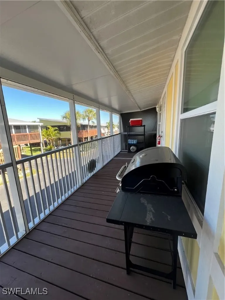 202 Broadway Avenue E Everglades City FL 34139