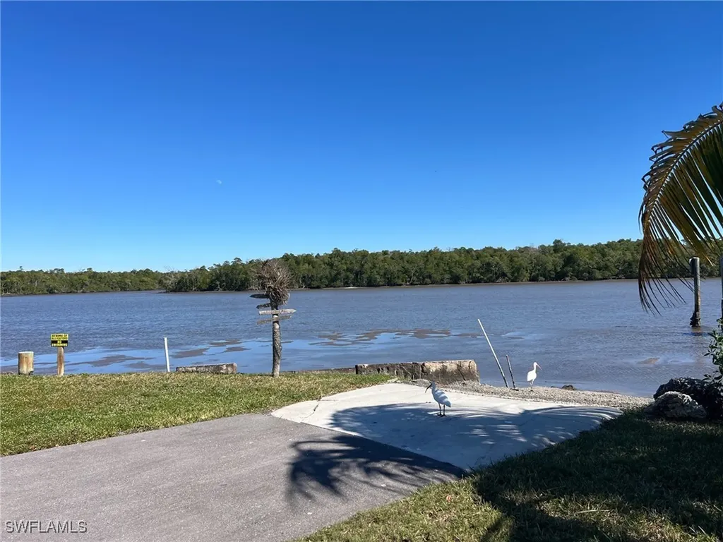 202 Broadway Avenue E Everglades City FL 34139