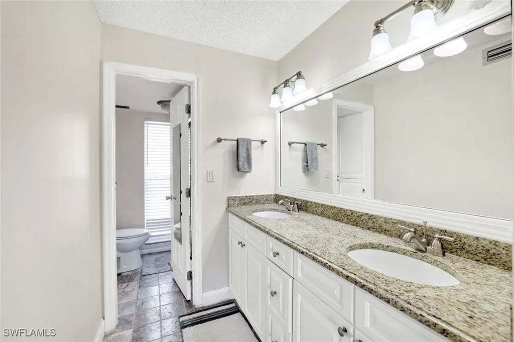 147 Harrison Road Naples FL 34112