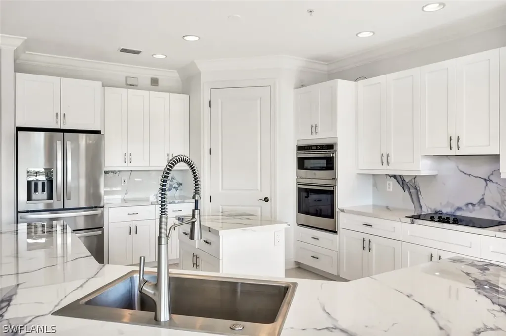 18530 Sandalwood Pointe Fort Myers FL 33908