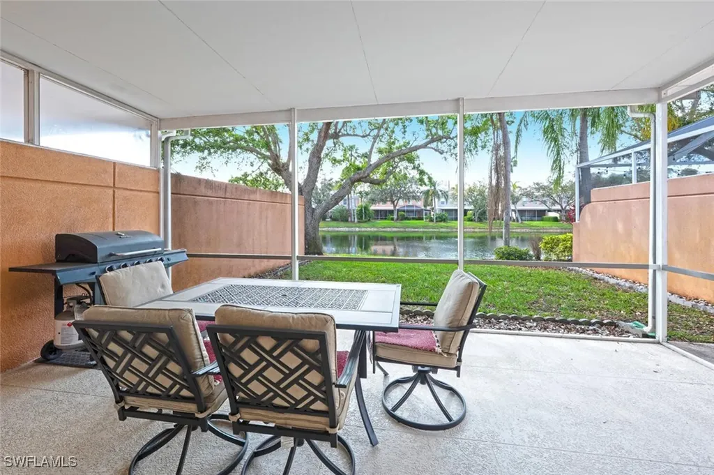 5417 Cove Circle Naples FL 34119
