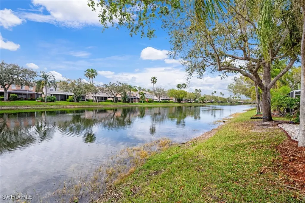5417 Cove Circle Naples FL 34119