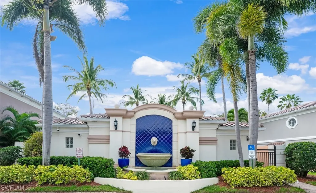 5417 Cove Circle Naples FL 34119
