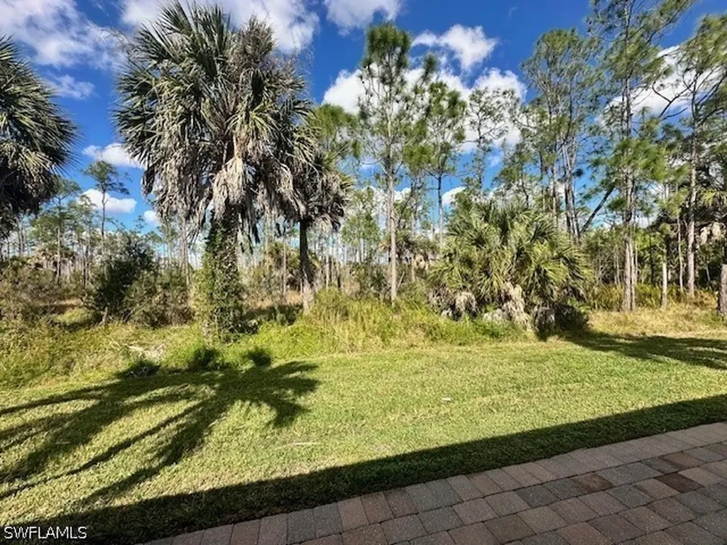 1292 Diamond Lake Circle Naples FL 34114