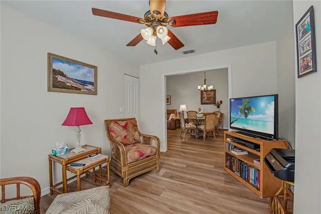 110 Tanglewood Court Naples FL 34113