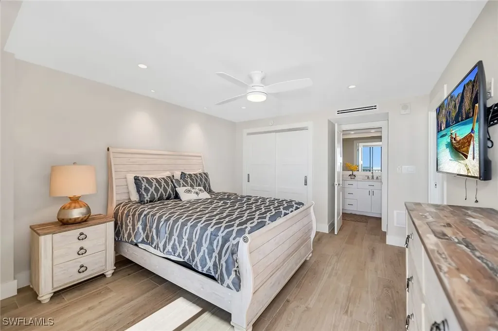 380 Seaview Court Marco Island FL 34145
