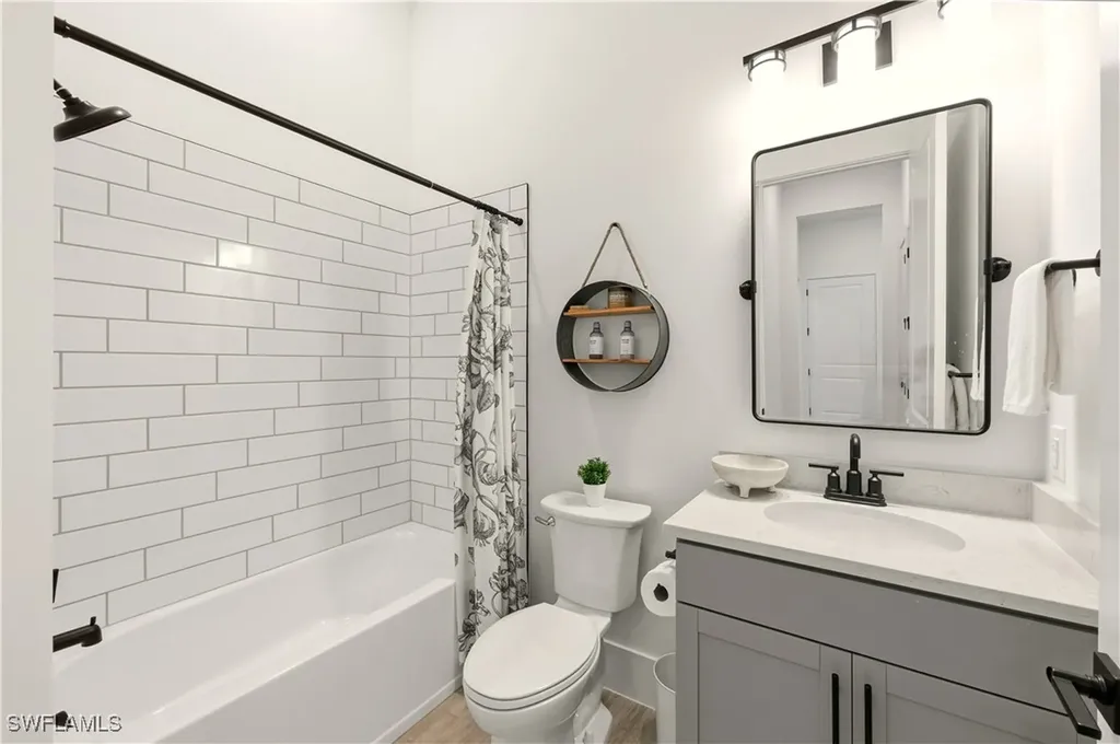16265 Verilyn Circle Naples FL 34110