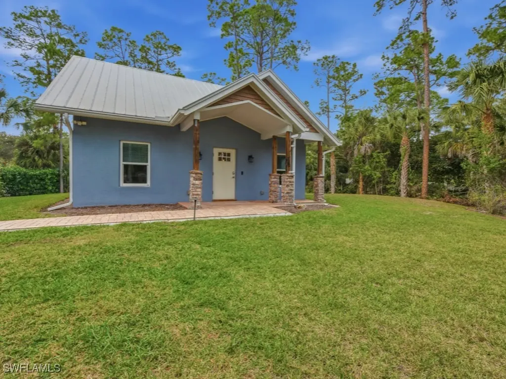 2053 17th Street SW Naples FL 34117