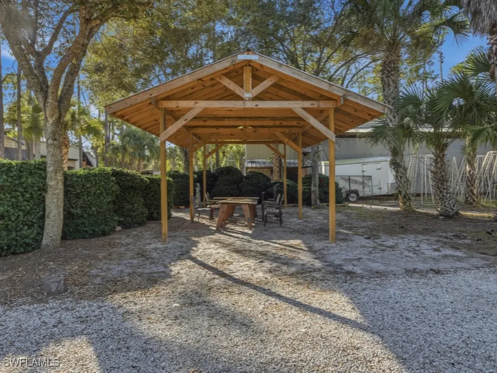 2053 17th Street SW Naples FL 34117