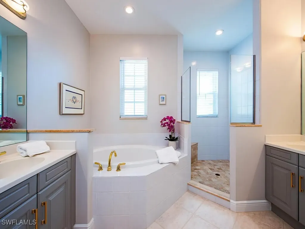 840 Regency Reserve Court Naples FL 34119