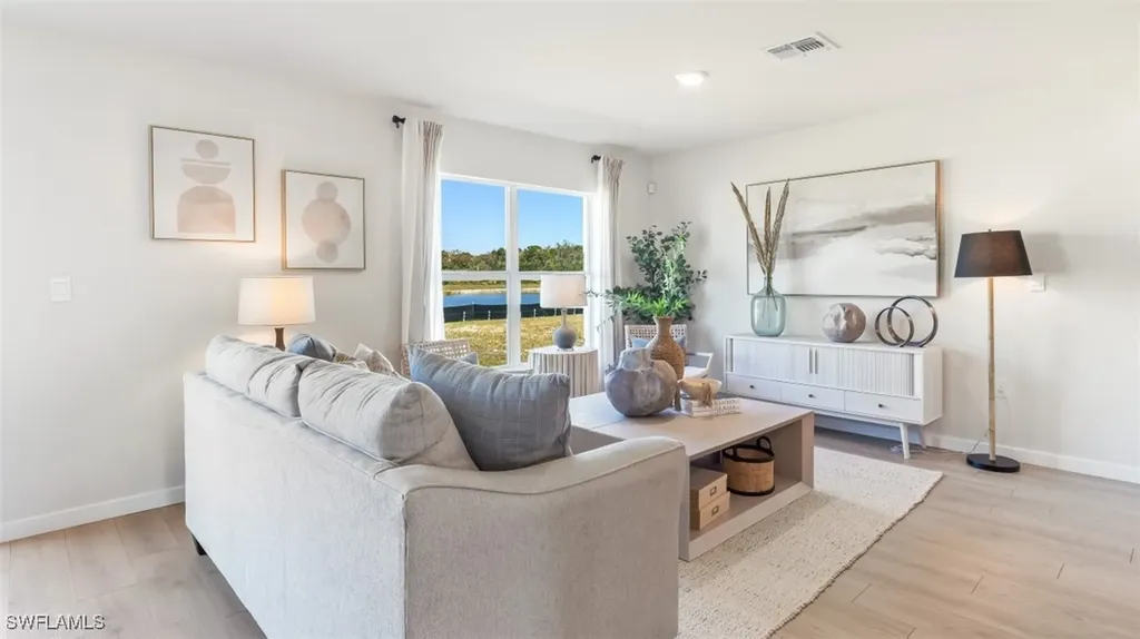 546 NW 15th Terrace Cape Coral FL 33993