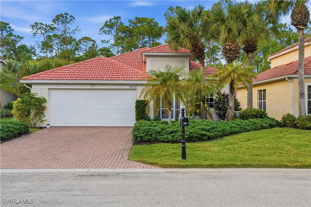 Naples FL, 6505 Waverly Green Way