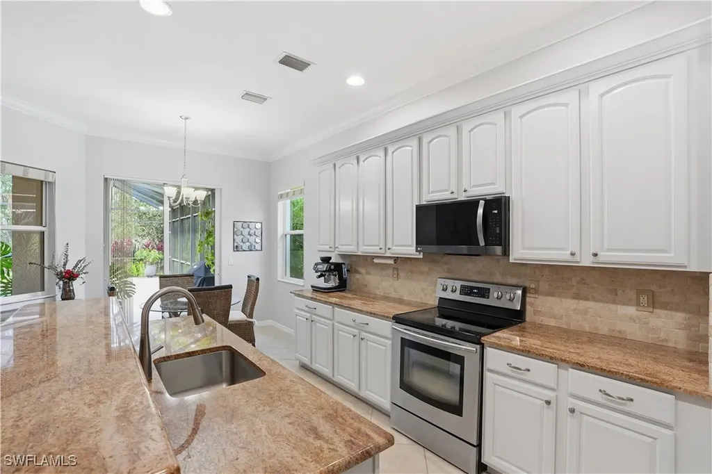 6505 Waverly Green Way Naples FL 34110