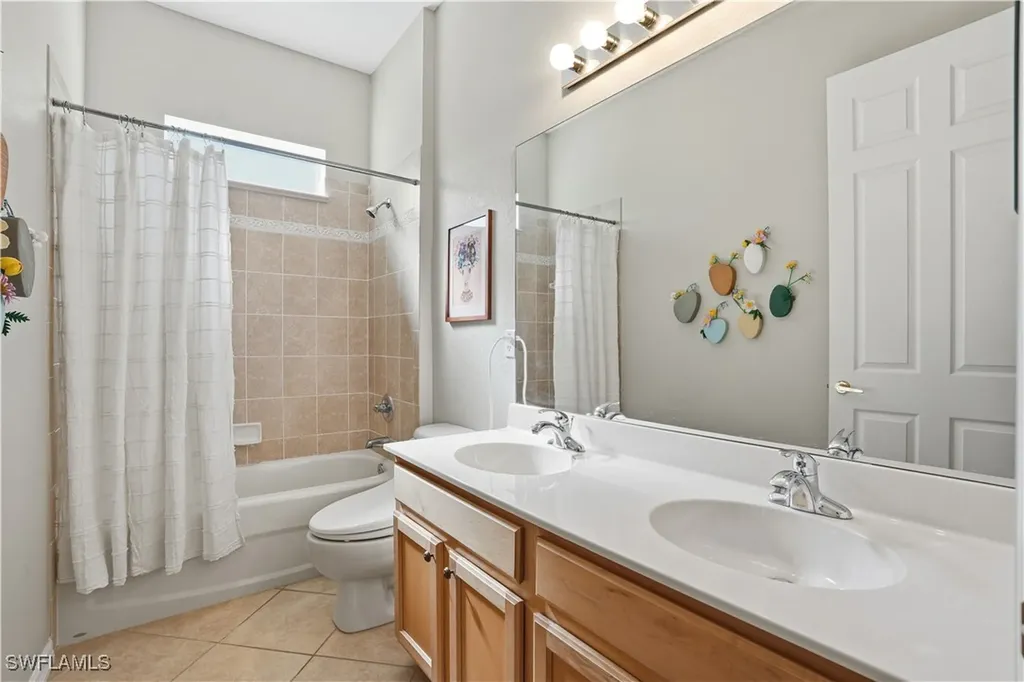 6505 Waverly Green Way Naples FL 34110