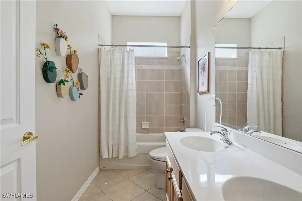 6505 Waverly Green Way Naples FL 34110