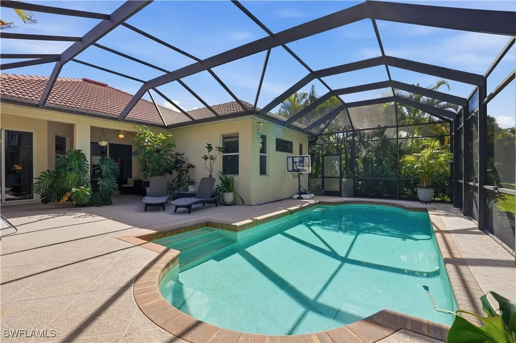 6505 Waverly Green Way Naples FL 34110