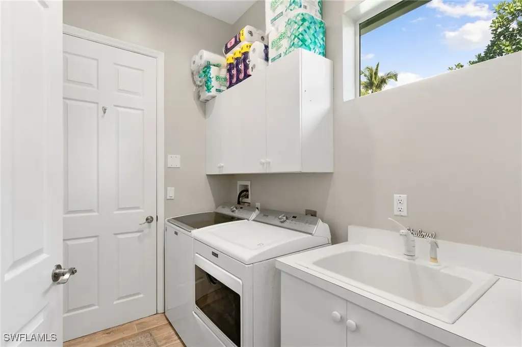 27190 Driftwood Drive Bonita Springs FL 34135