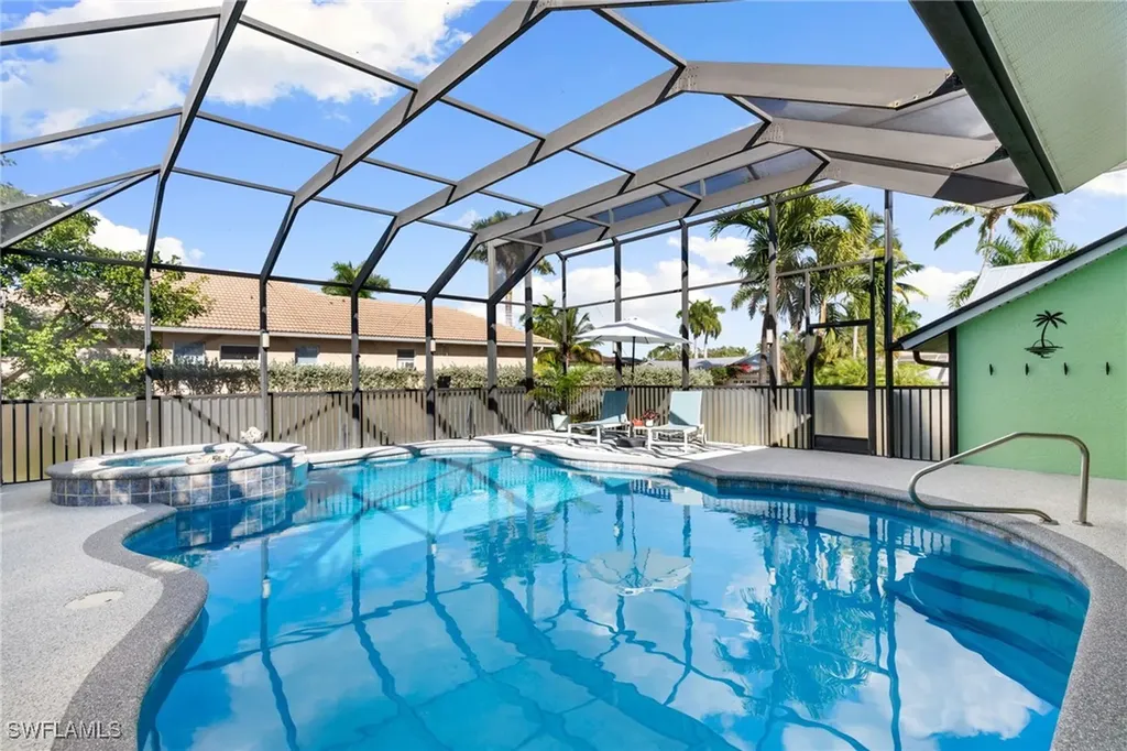 27190 Driftwood Drive Bonita Springs FL 34135