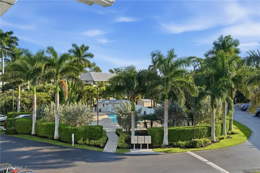 3021 Sandpiper Bay Circle Naples FL 34112