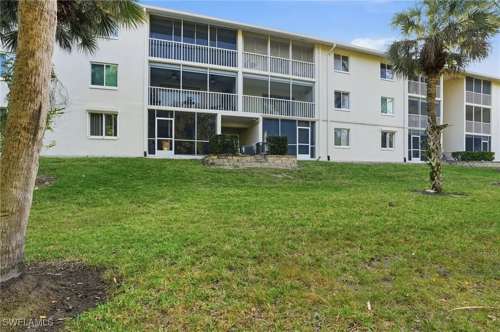 3021 Sandpiper Bay Circle Naples FL 34112