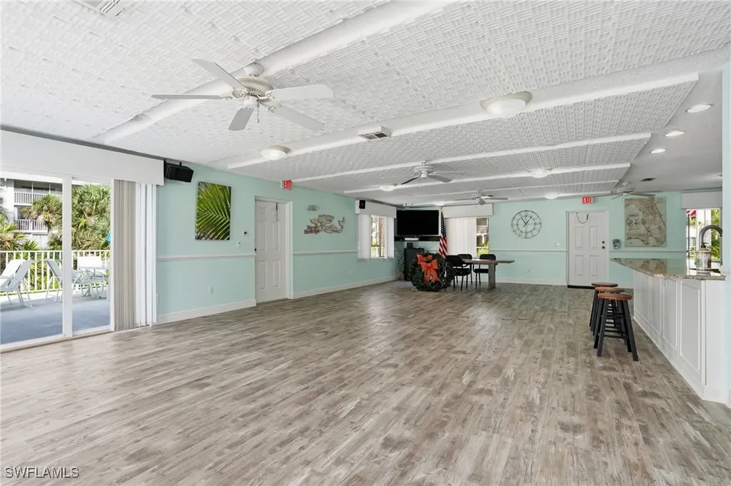 3021 Sandpiper Bay Circle Naples FL 34112